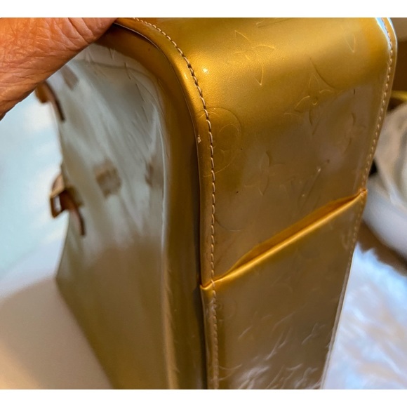 LV VGUC Vintage Columbus Tote in Green Vernis Leather - Picture 12 of 16